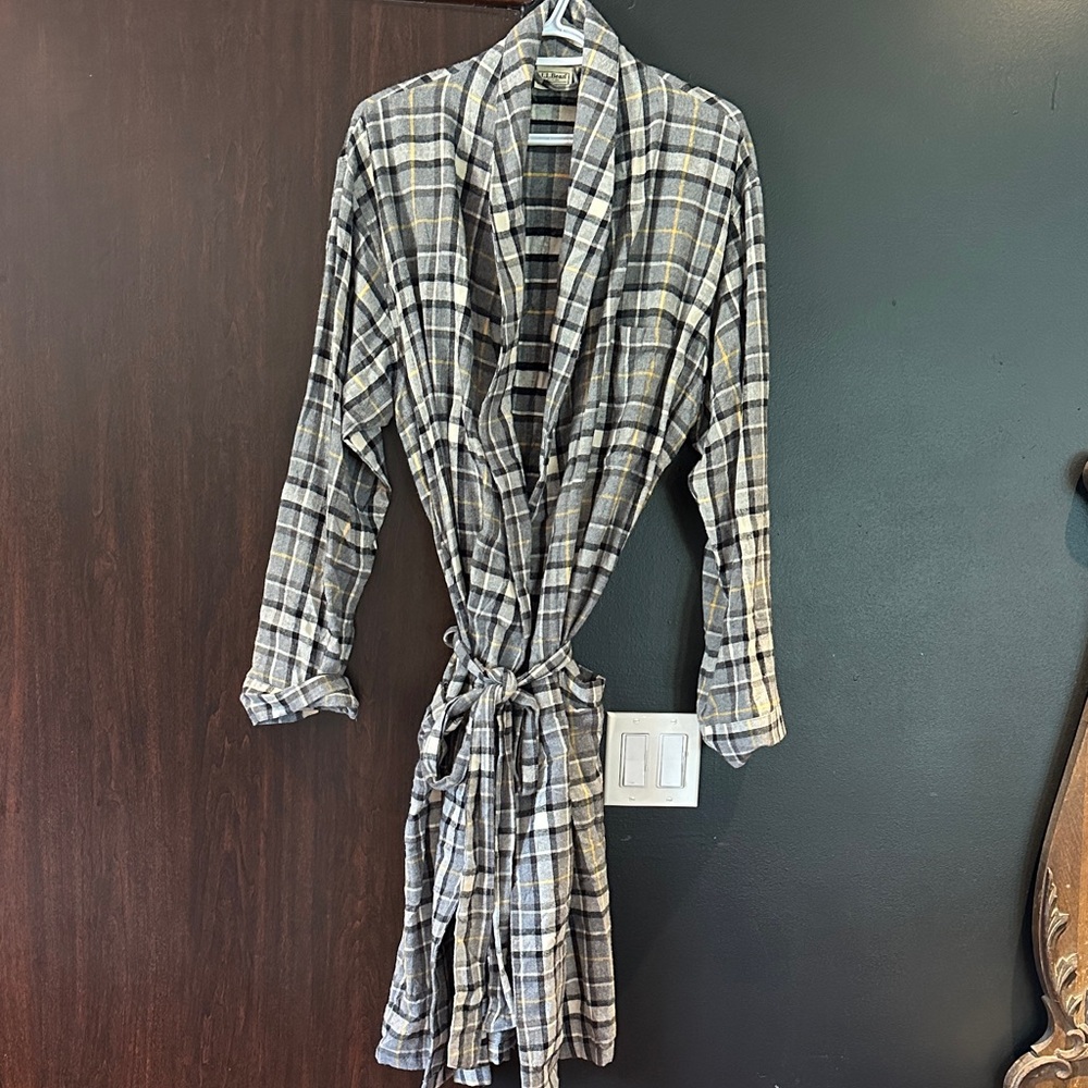LL BEAN Plaid Cotton Robe - Gray & Cream Wrap